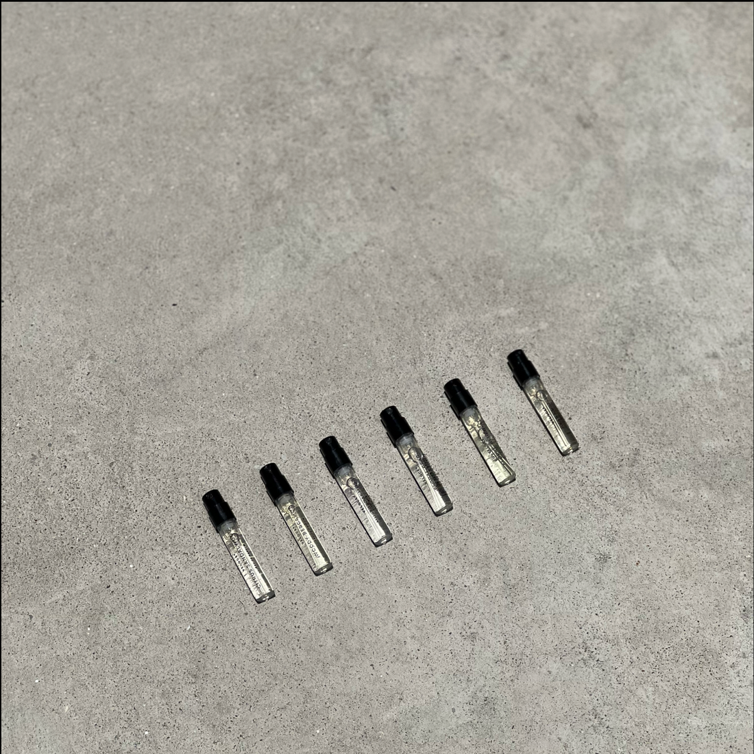 1 x Complimentary 2ML Perfume